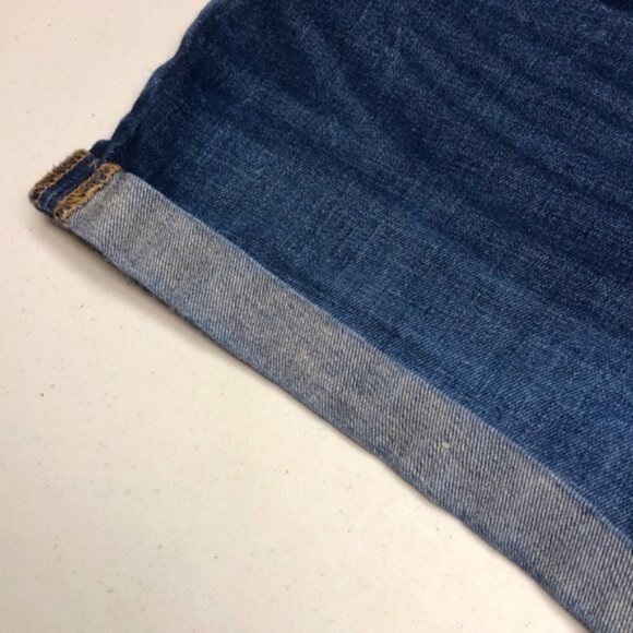 LIKE NEW R JEANS HIGH-RISE SHORTS W33 - Picture 6 of 9